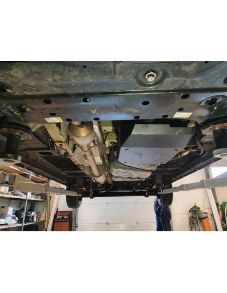 Protección del depósito de AdBlue Ford Transit Custom "98.066" (Desde 2020 hasta 2022)