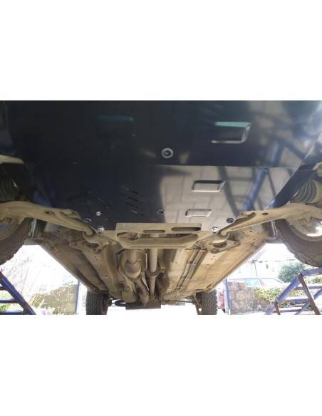 Cubre carter metalico Nissan X-Trail T30 "16.110" (Desde 2001 hasta 2007)