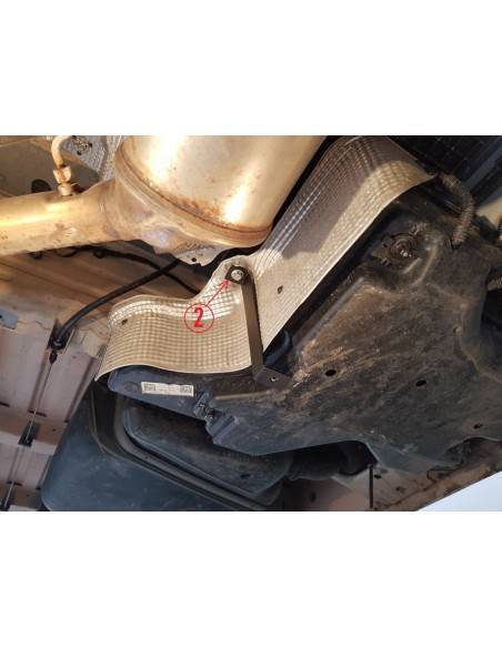 Protección del depósito de AdBlue Volkswagen Crafter "99.311" (Desde 2017 hasta 2020)