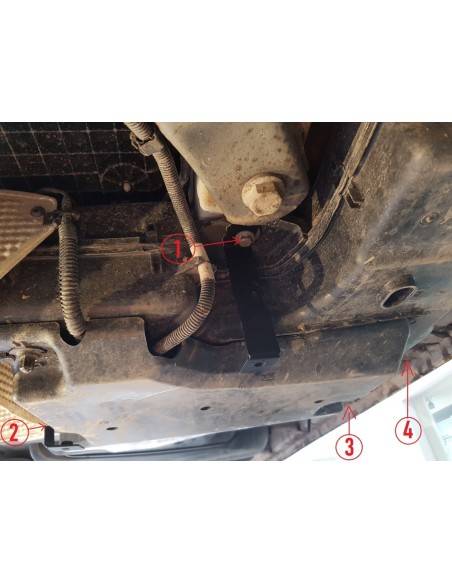 Protección del depósito de AdBlue Volkswagen Crafter "99.311" (Desde 2017 hasta 2020)