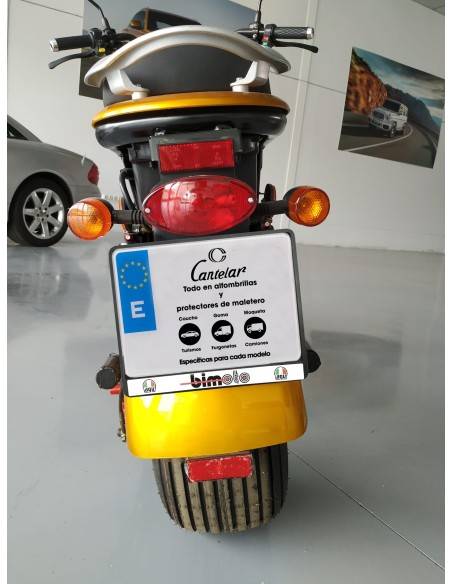 Portamatriculas plastico negro con resina Motocicleta