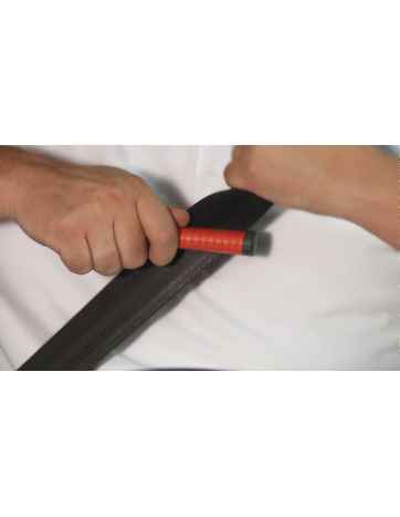 MRL002-Martillo cortando cinturon