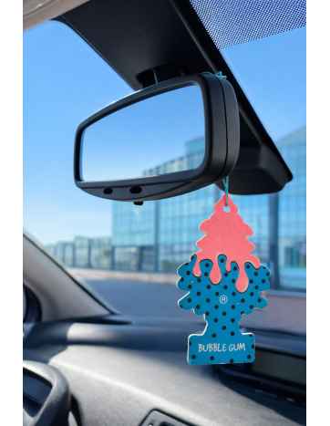 Ambientador de coche tipo árbol · Aromas: Pino, Vainilla, Limón, Fresa y más