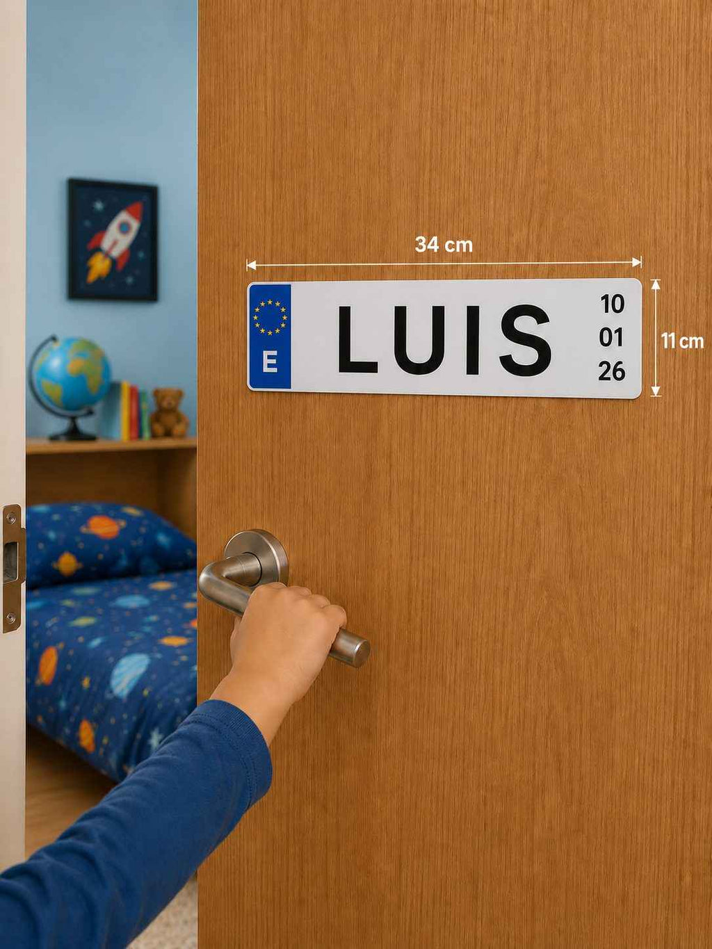 Placa Decorativa Infantil Personalizada 34x11 cm Estilo Matrícula Europea
