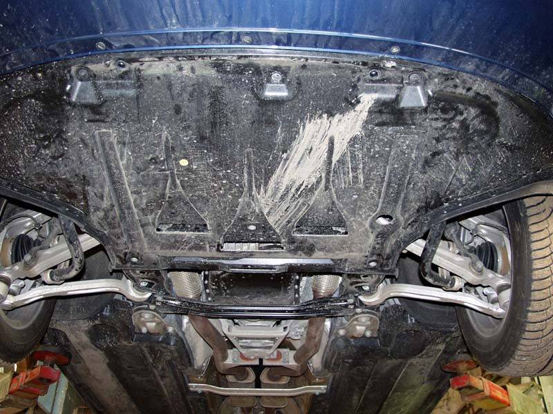 Cubre cárter metálico Audi A6 (2004-2011) a medida