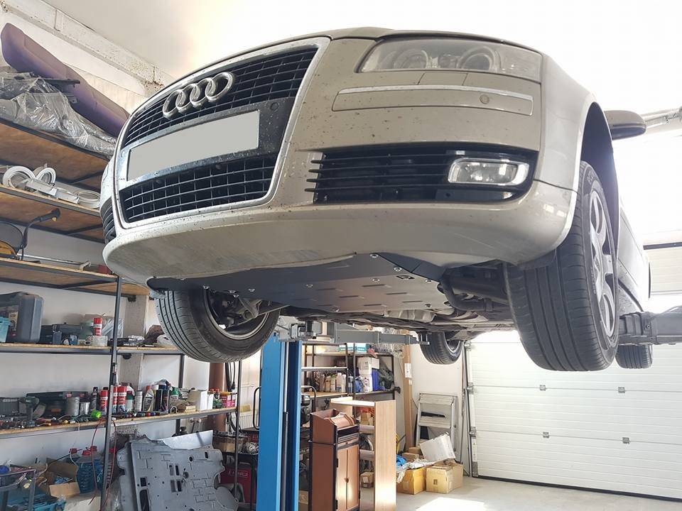 Cubre cárter metálico Audi A8 (2002-2010) a medida