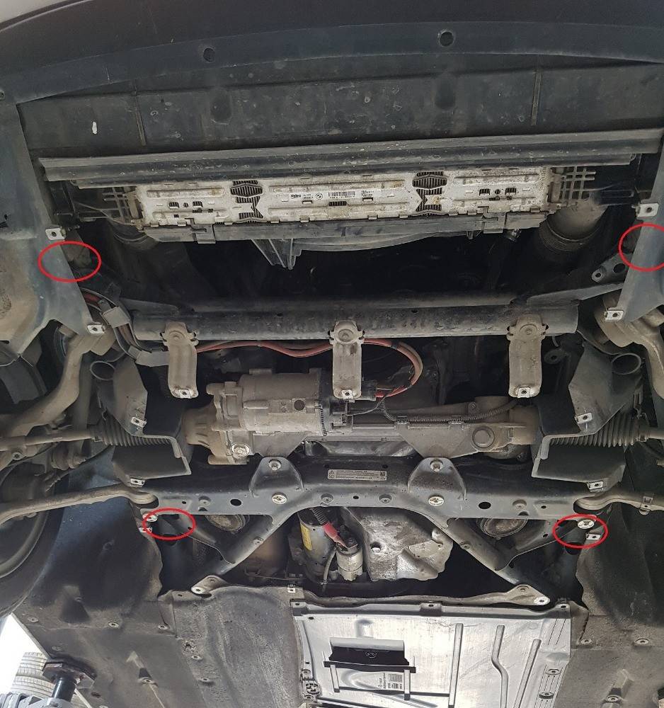 Cubre cárter metálico BMW Serie 1 F20/F21 (2011-2018) a medida