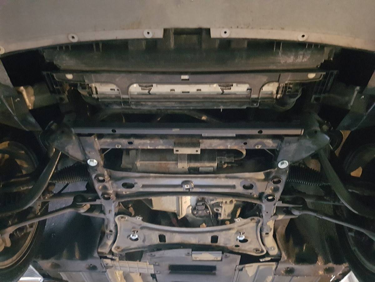 Cubre cárter metálico BMW X3 - F25 (2010-2017) a medida