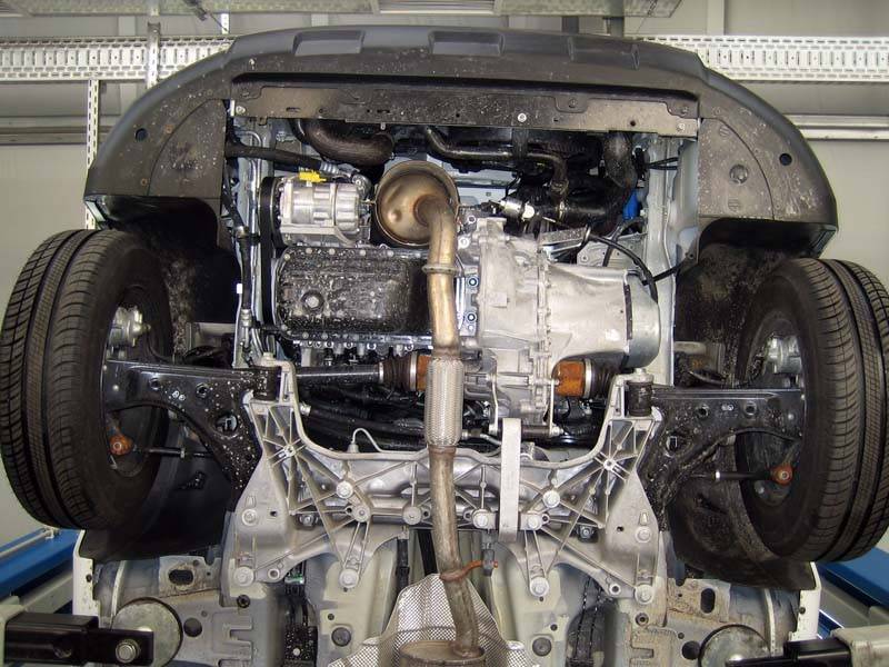 Cubre cárter metálico Fiat Fiorino (2008-actualidad) a medida