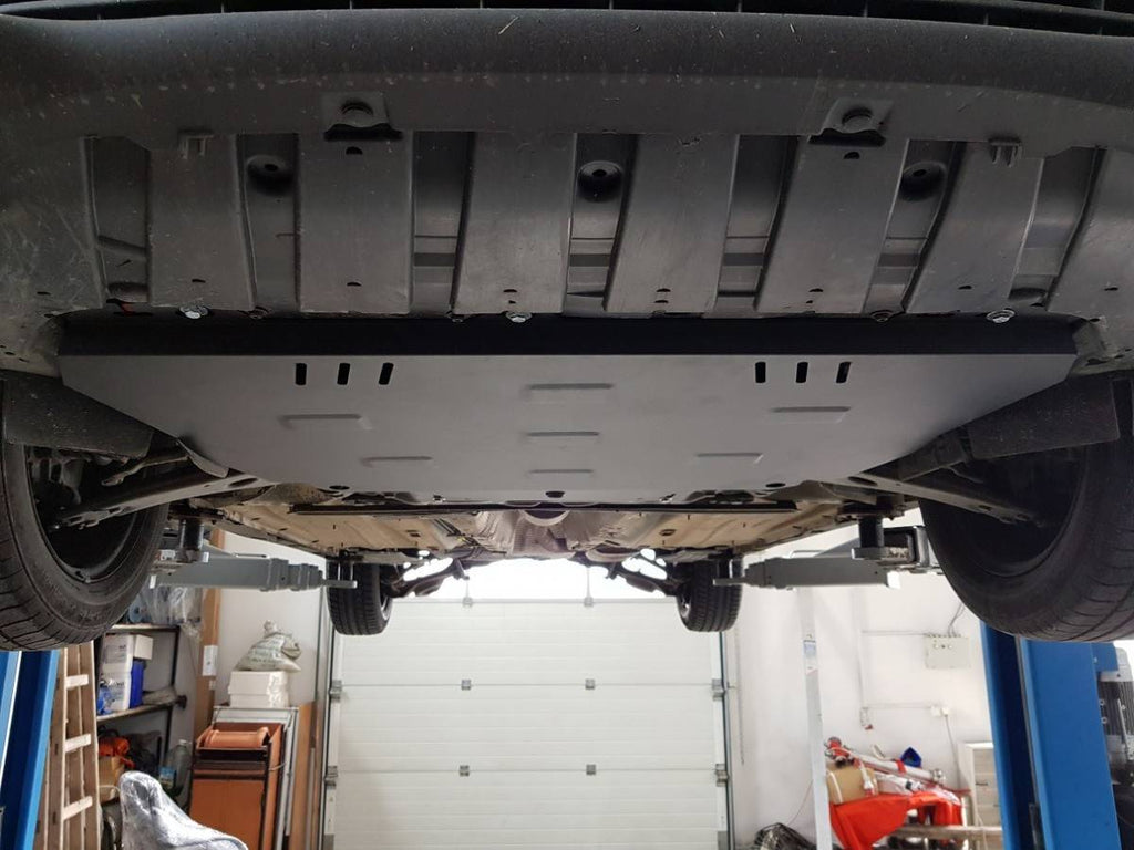 Cubre cárter metálico Ford Focus 3 (2010-2018) a medida