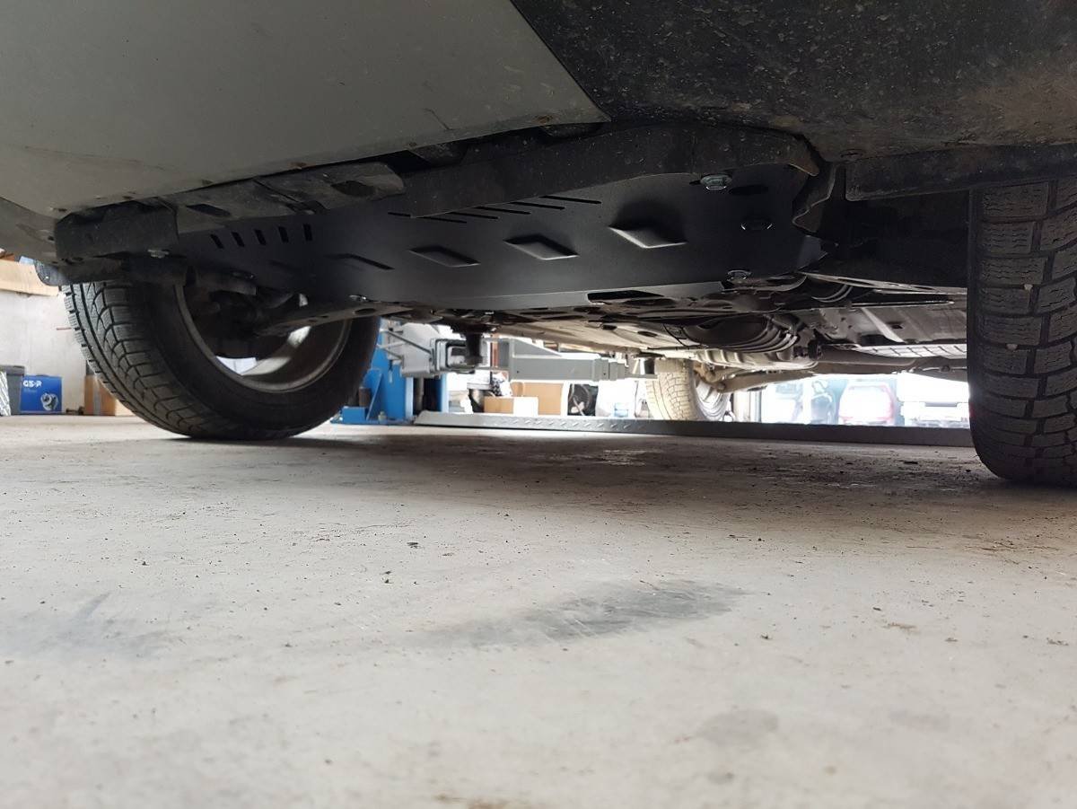 Cubre cárter metálico Ford Kuga (2013-2019) a medida
