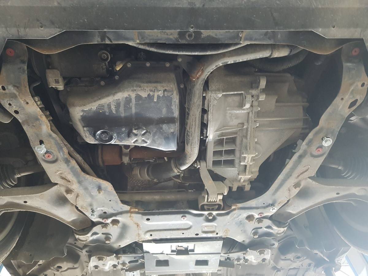 Cubre cárter metálico Ford Mondeo 4 (2007-2015) a medida