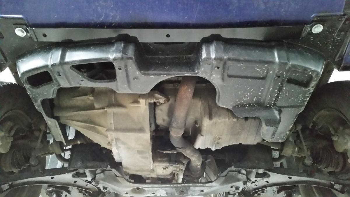 Cubre cárter metálico Honda HR-V (1998-2005) a medida