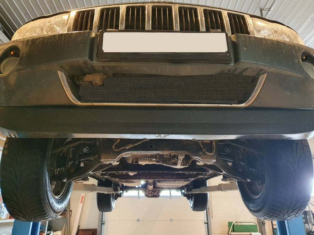 Cubre cárter metálico Jeep Grand Cherokee (2004-2010) a medida