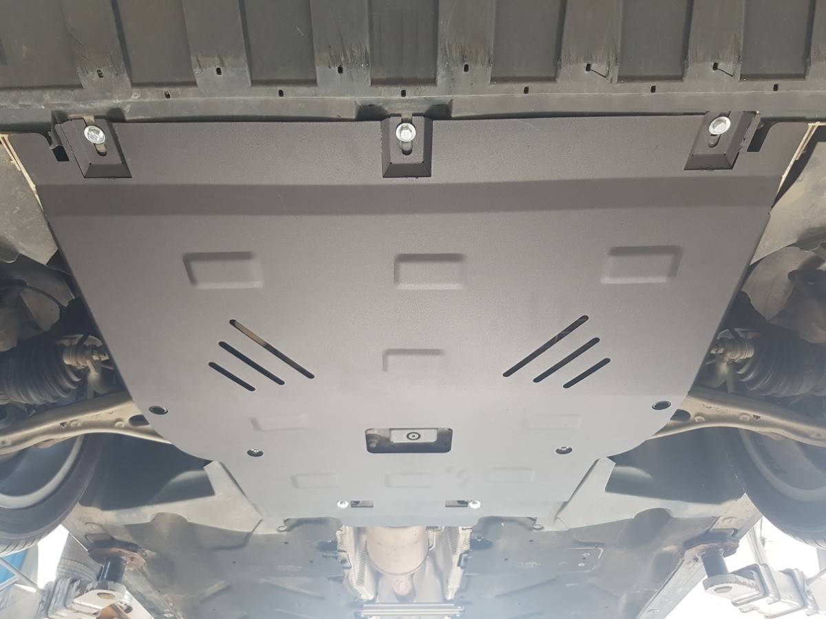 Cubre cárter metálico Mercedes Clase A W176 (2012-2019) a medida