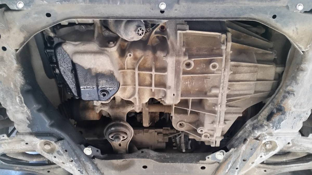 Cubre cárter metálico Mercedes Vito W447, 4x2, 1.6 D (2014-2022) a medida