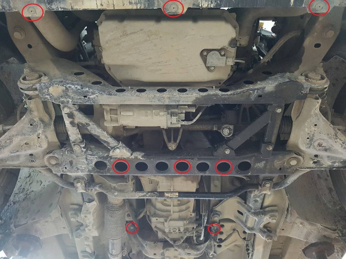 Cubre cárter metálico Mercedes Viano W447 2.2 D, 4x2 (2014-2022) a medida