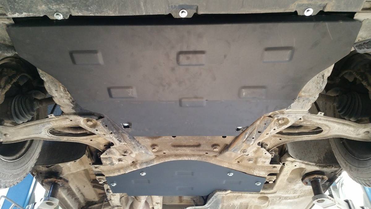 Cubre cárter metálico Mercedes Viano W447, 4x2, 1.6 D (2014-2022) a medida