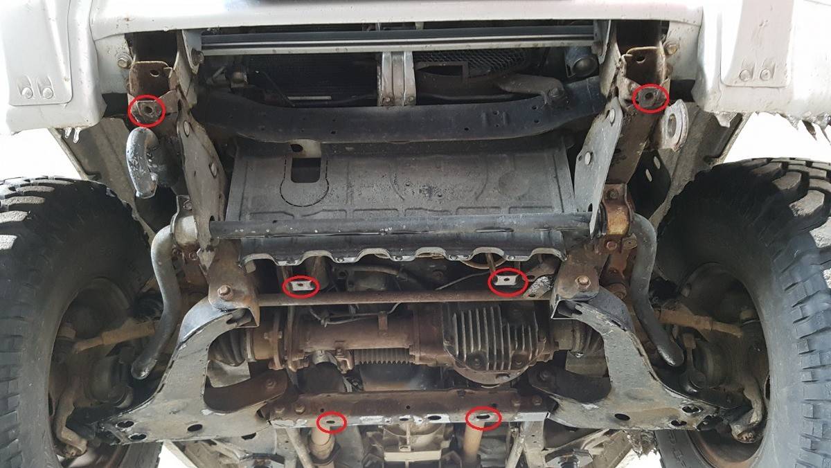 Cubre cárter metálico Mitsubishi Montero 3 (V60, V70) (1999-2007) a medida