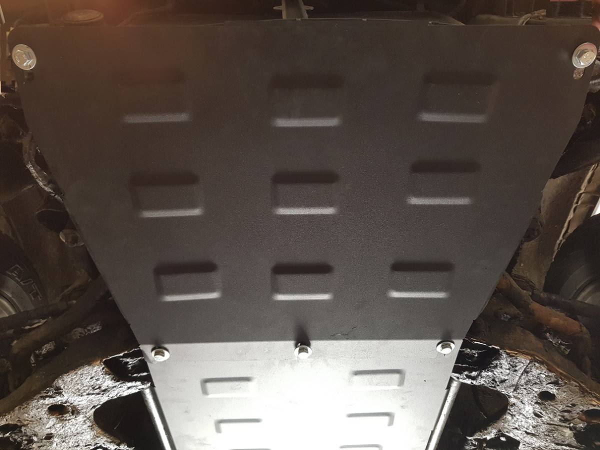 Cubre cárter metálico Nissan Terrano II (1992-2007) a medida