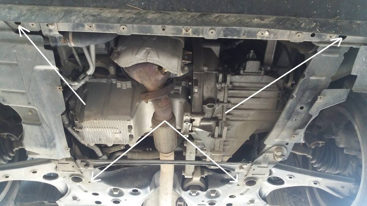 Cubre cárter metálico Opel Combo (2010-2017) a medida