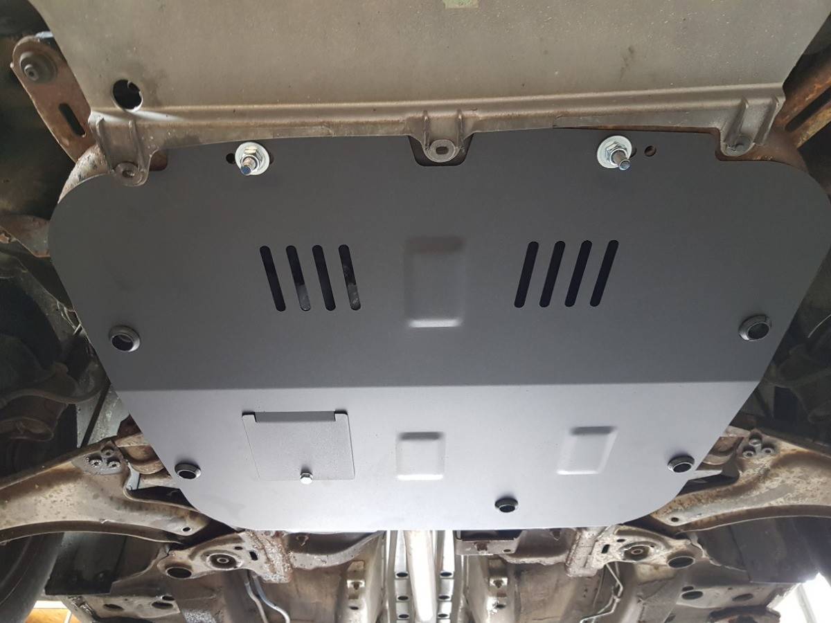 Cubre cárter metálico Opel Tigra (2004-2009) a medida