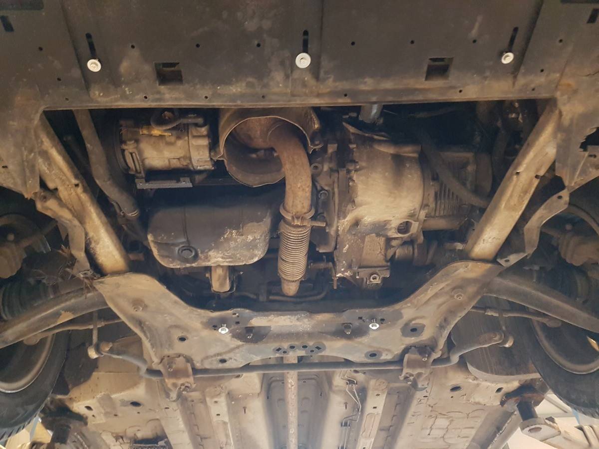 Cubre cárter metálico Peugeot 5008 (2009-2017) a medida