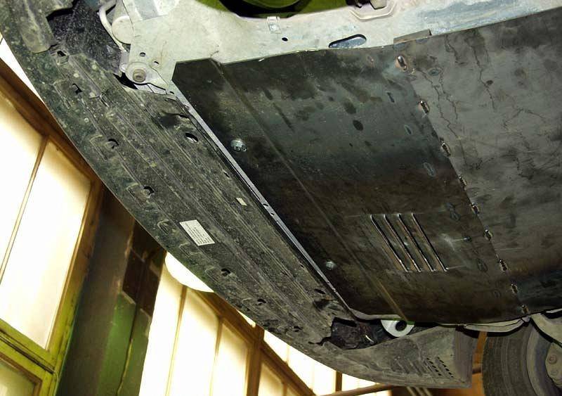 Cubre cárter metálico Renault Kangoo (1997-2008) a medida