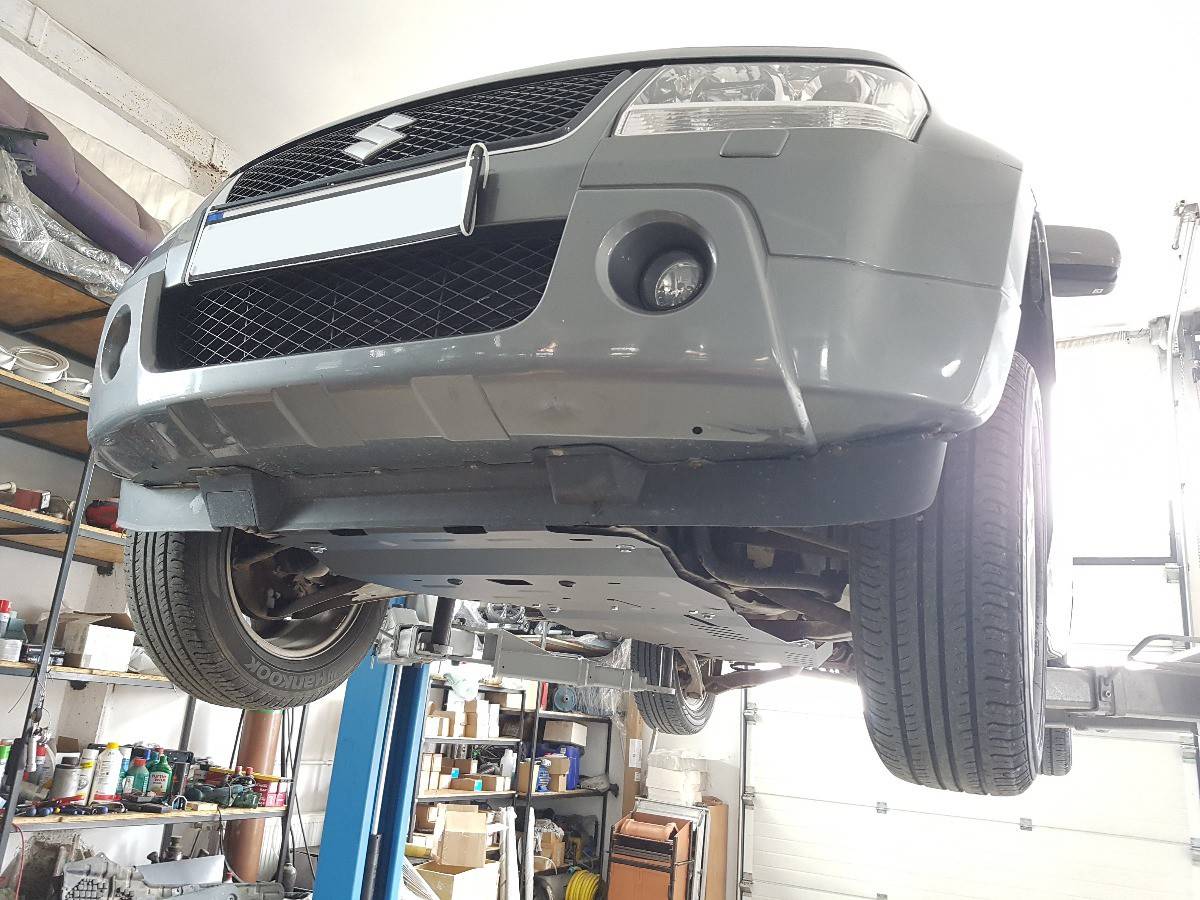 Cubre cárter metálico Suzuki Grand Vitara 2 (2005-2019) a medida
