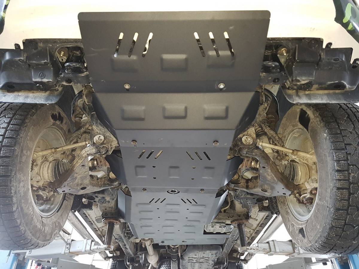 Protección de Radiador Toyota Hilux Revo (2016-2022)