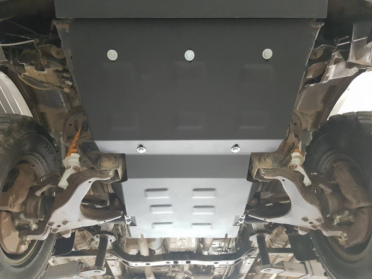 Cubre cárter metálico Toyota Land Cruiser J90 (1995-2002) a medida