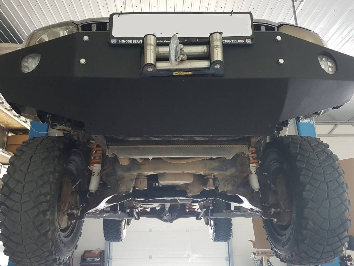 Cubre cárter metálico Toyota Land Cruiser J90 (1995-2002) a medida