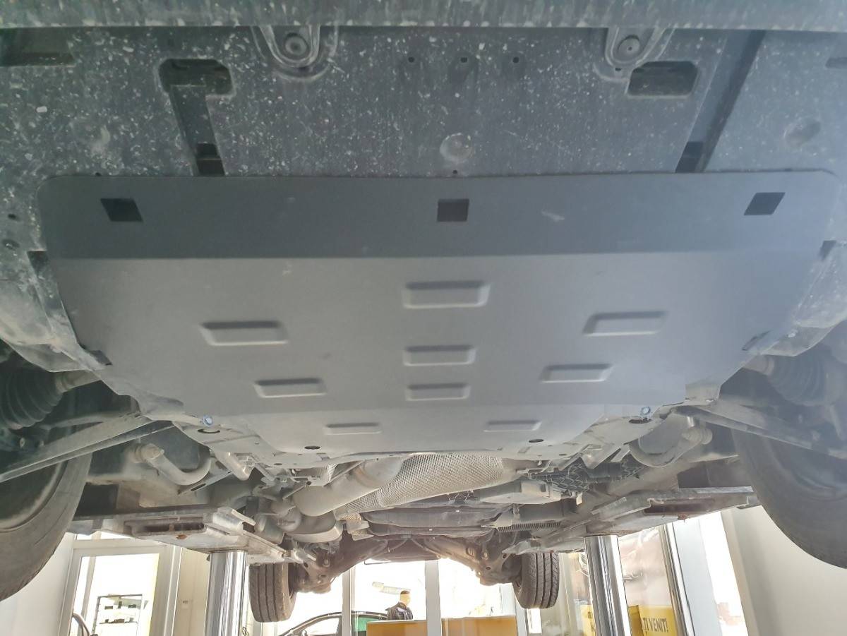 Cubre cárter metálico Toyota Proace (2019-2022) a medida