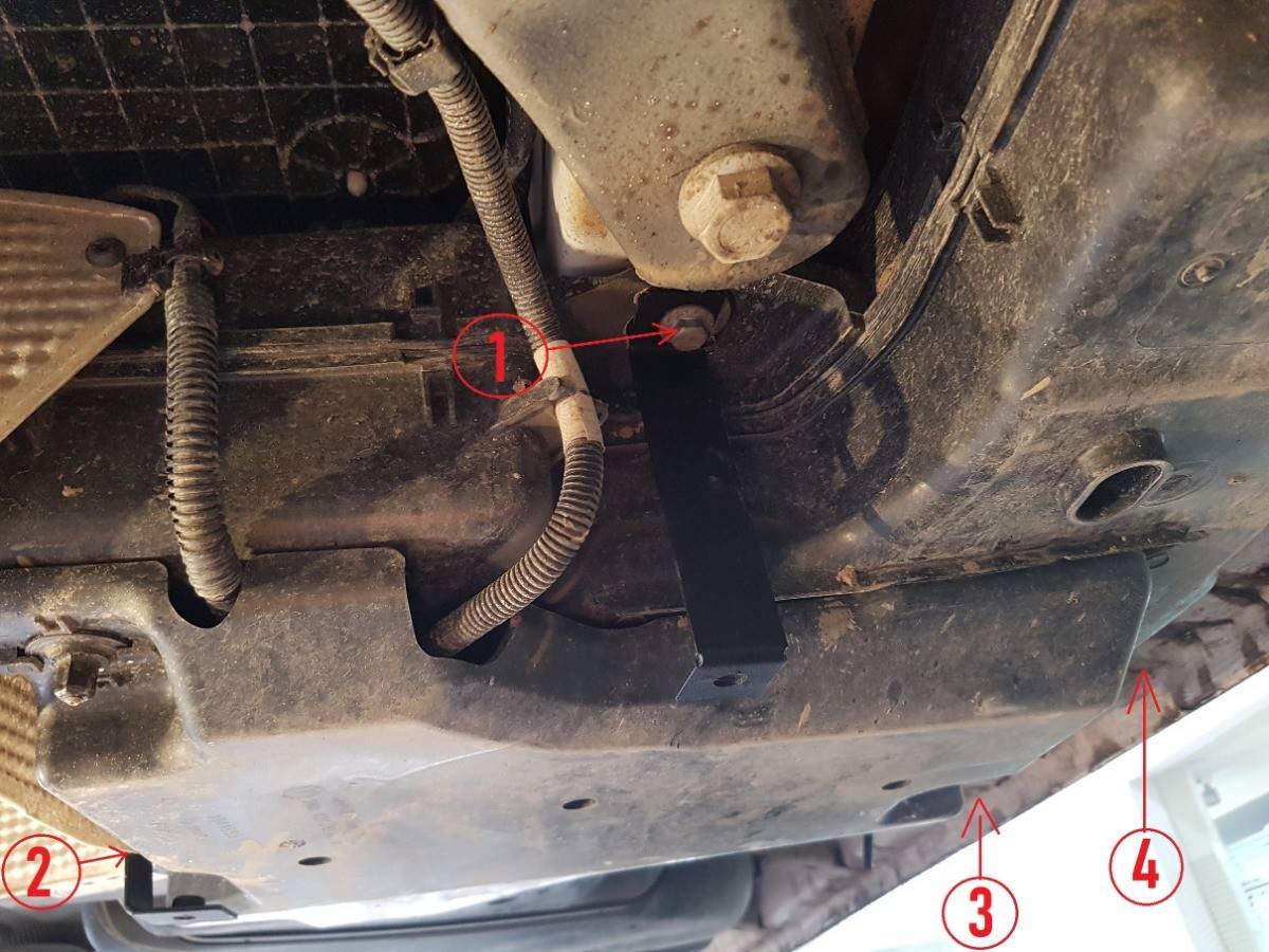 Protección del Depósito de Adblue Volkswagen Crafter (2017-2020)
