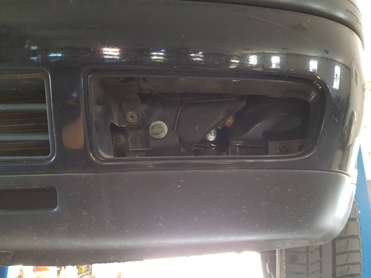 Cubre cárter metálico Golf MK4 (1998-2006) a medida