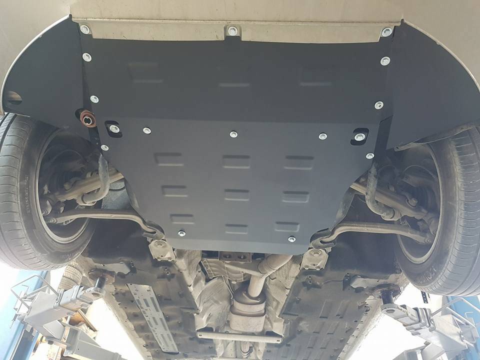 Cubre cárter metálico Volkswagen Phaeton (2002-2016) a medida