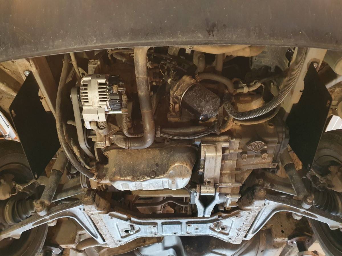 Cubre cárter metálico Volkswagen Transporter T4 (1990-2003) a medida