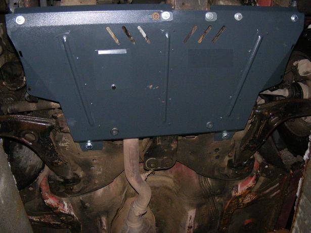Cubre cárter metálico Volvo V40 (1995-2004) a medida