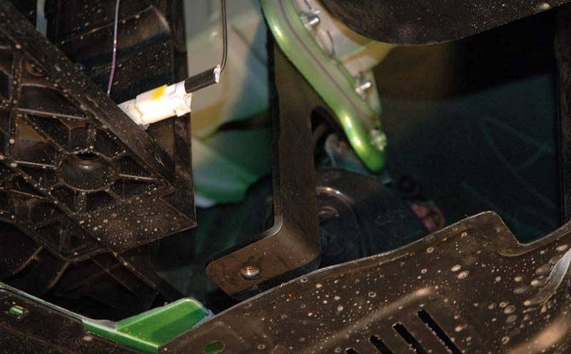 Cubre cárter metálico Mazda 2 (2008-2014) a medida