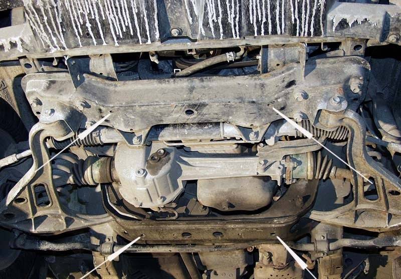 Cubre cárter metálico Chevrolet Tracker (1999-2005) a medida
