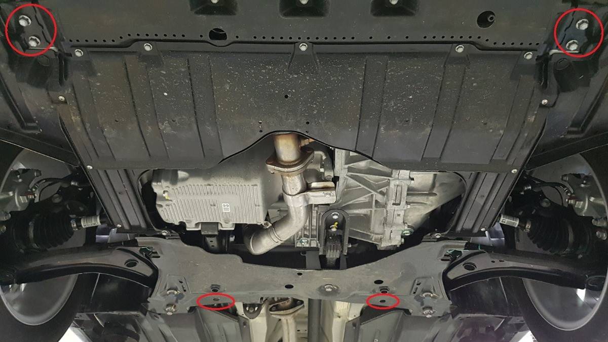 Cubre cárter metálico Suzuki S-Cross (2013-2022) a medida
