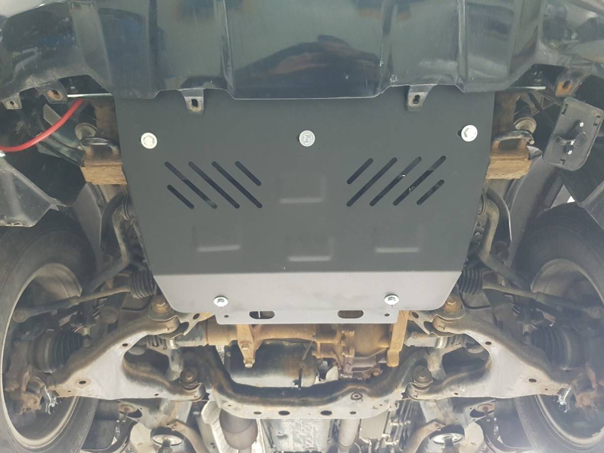 Cubre cárter metálico Toyota Fj Cruiser (2006-2018) a medida