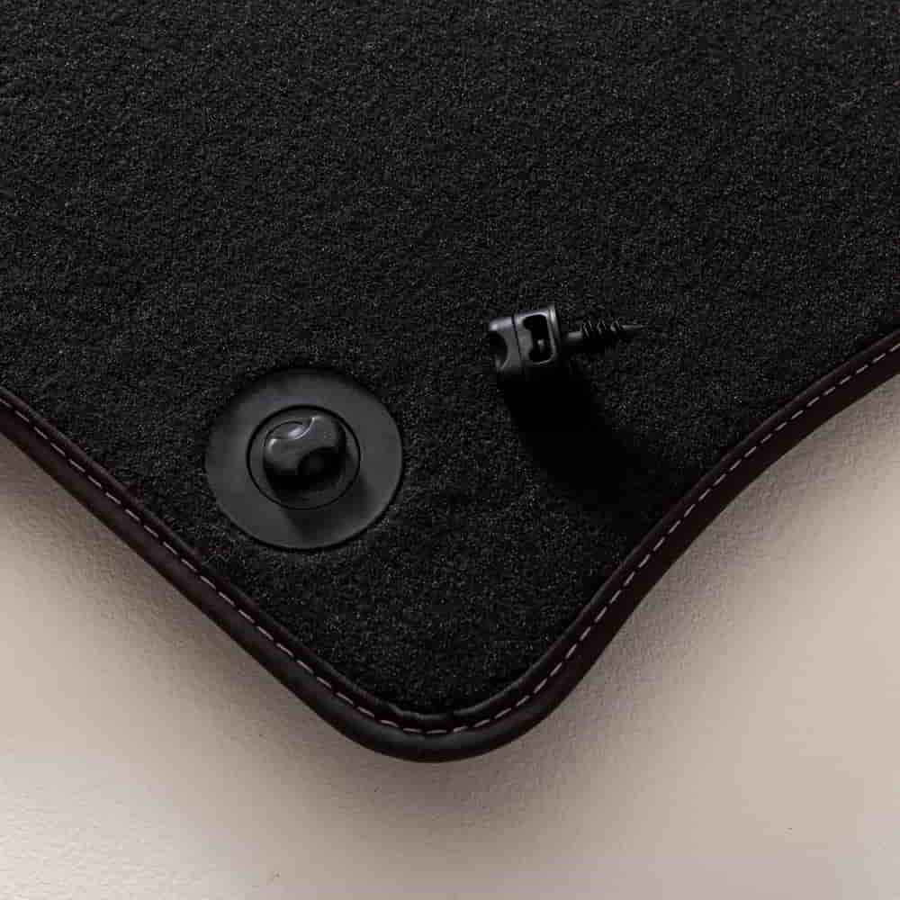 Alfombrillas de moqueta Mercedes W124 Clase E sedán (1984-1995) a medida - Ellegance